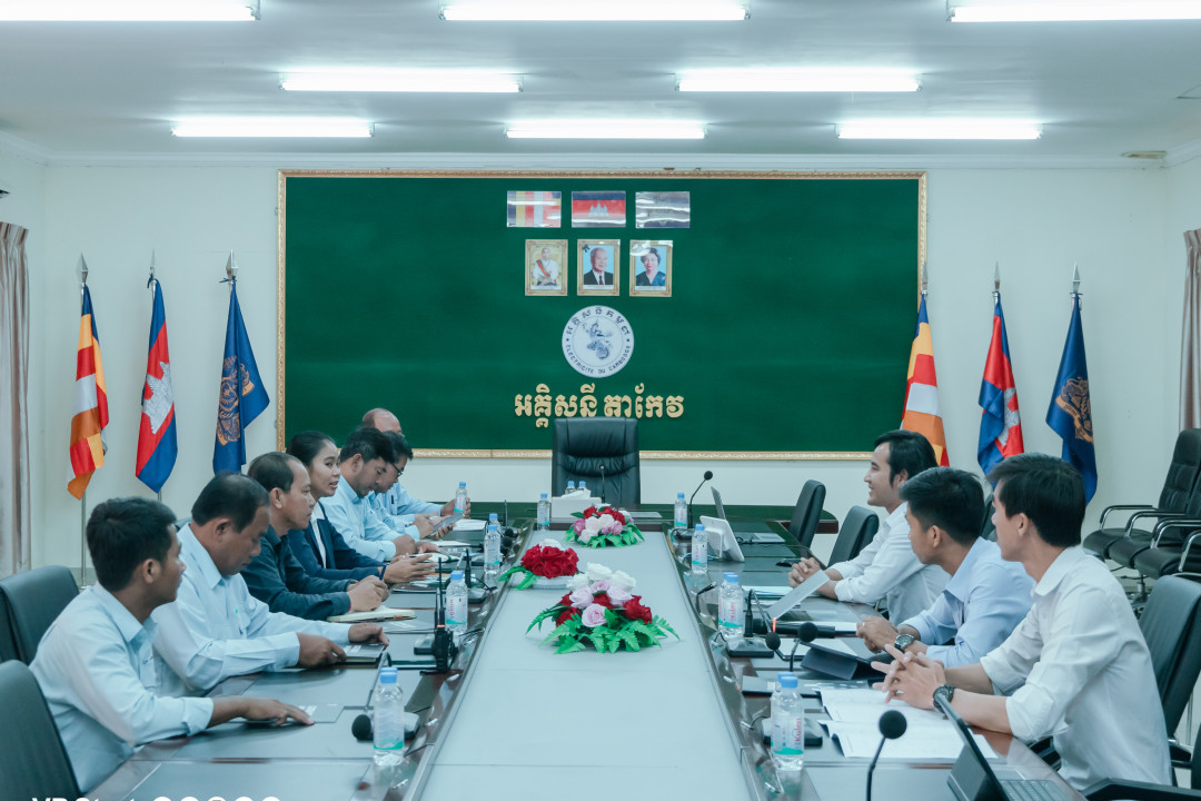 The Visit and Presentation to EDC Takeo