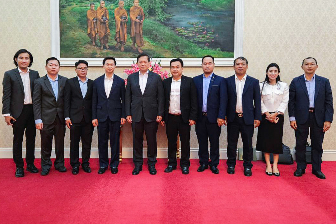 Proposal Presentation the Technology for Modern Agriculture to Samdech Thipadei HUN MANET, Prime Minister of Cambodia