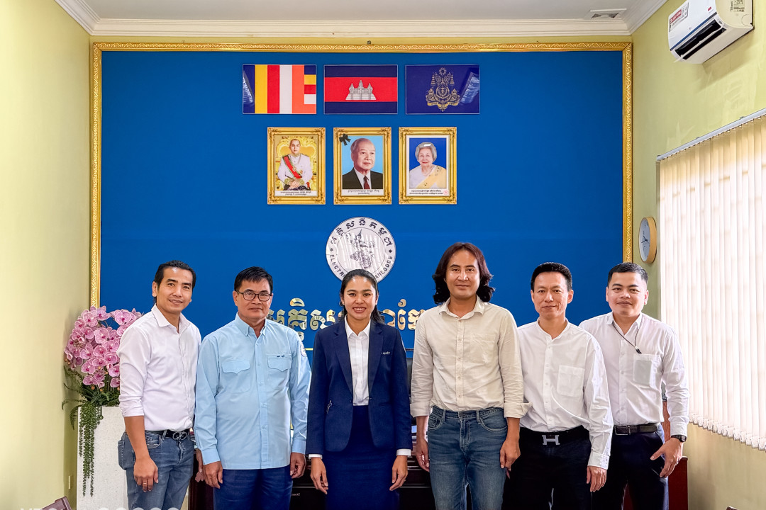 CEO Tour to EDC Takeo for Updating New Trend of Technology